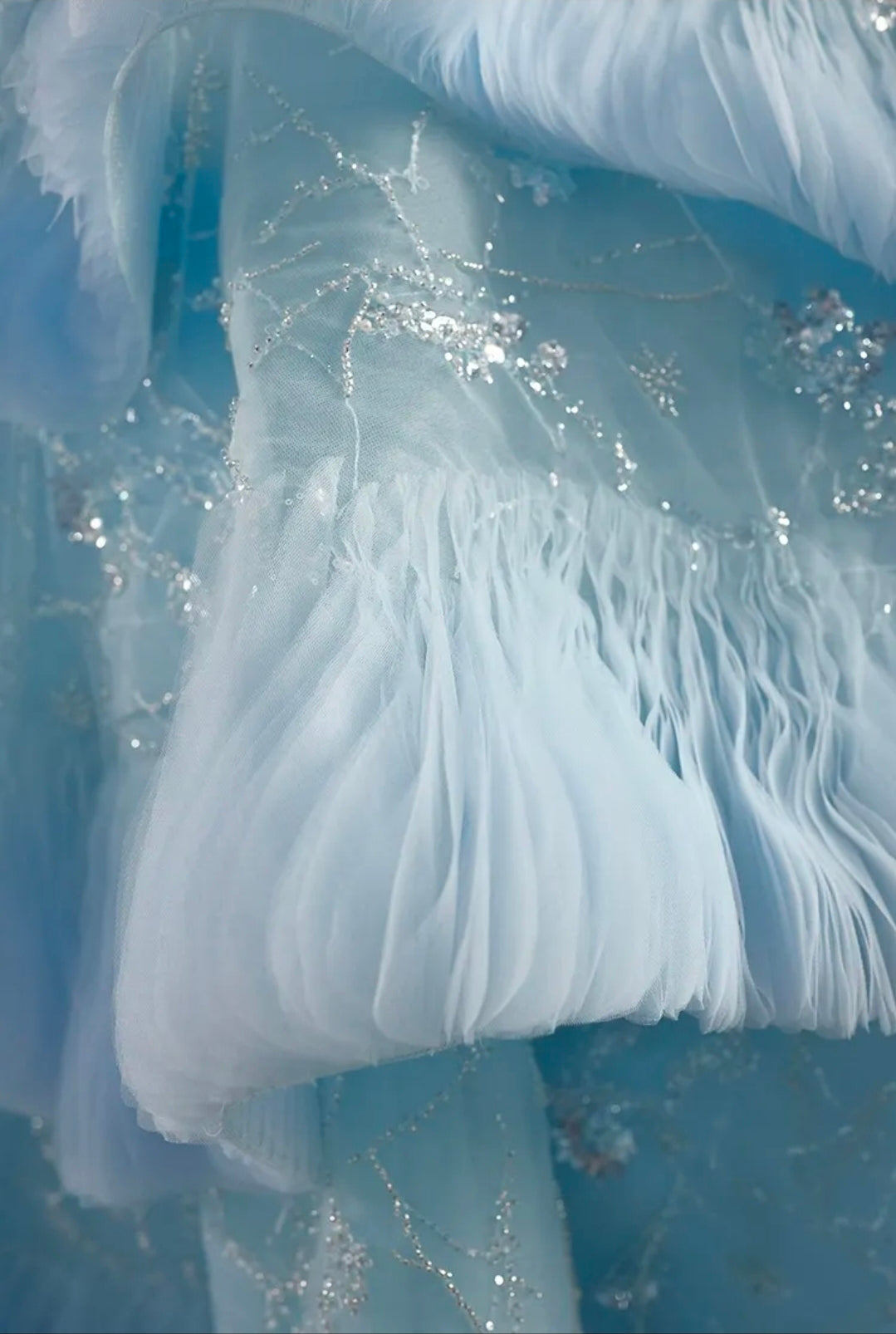 Strapless Scoop Neck Blue Bubble Layered Sequin Sparkled Blue A-Line Special Occasion/Quinceañera/Pageant Ball Gown