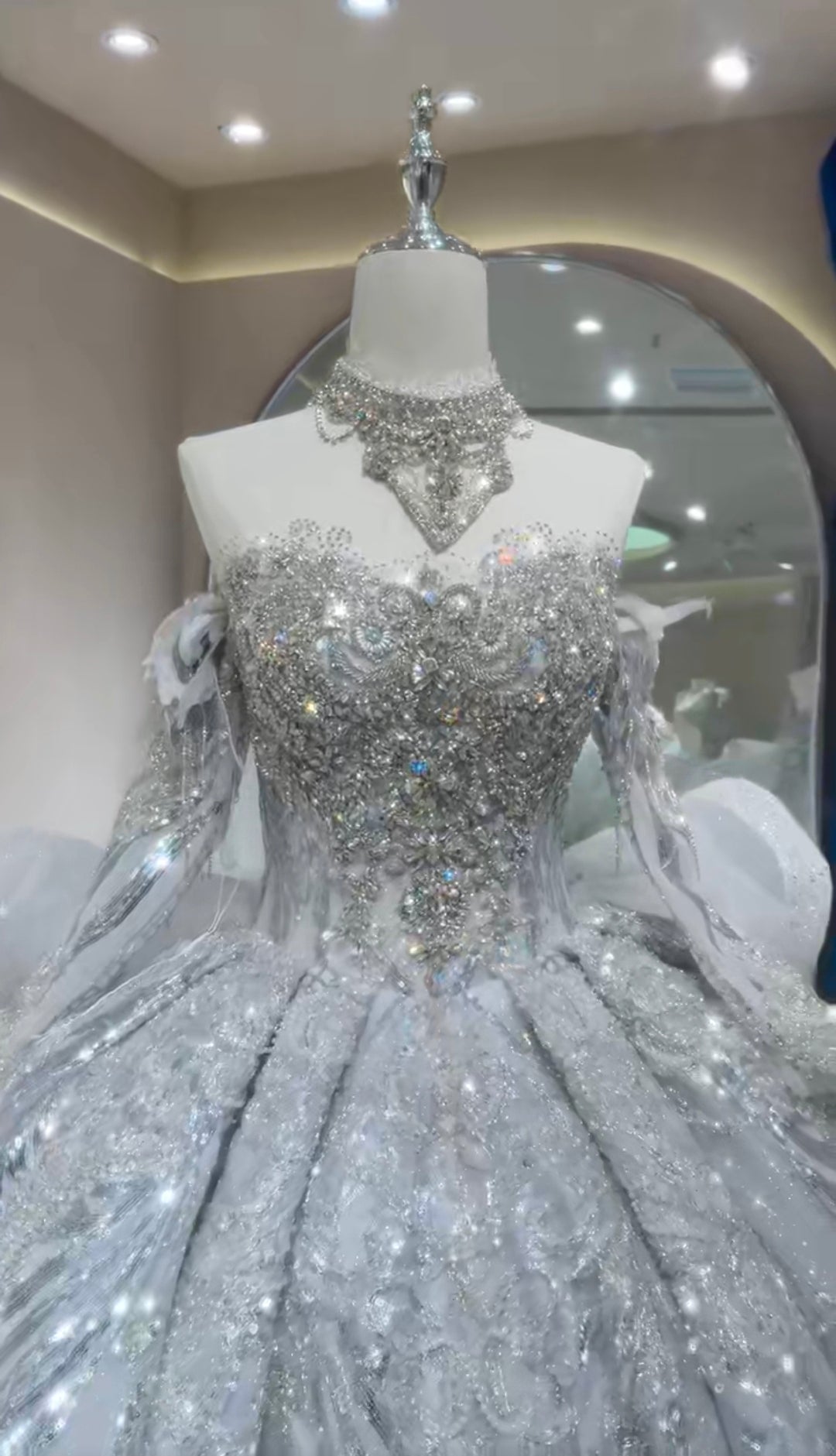 2026 Stunning Princess Sweetheart Off The Shoulder Organza Multi Beaded Laced Up Enclosure Bridal Gown With Detached Collar Choker