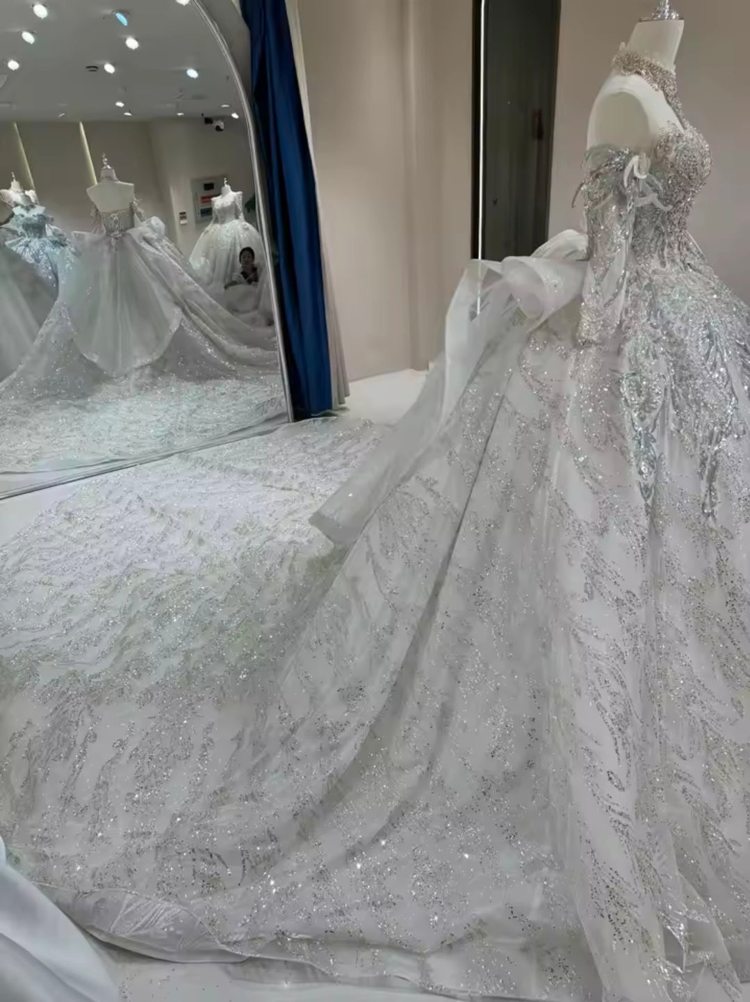 2026 Stunning Princess Sweetheart Off The Shoulder Organza Multi Beaded Laced Up Enclosure Bridal Gown With Detached Collar Choker