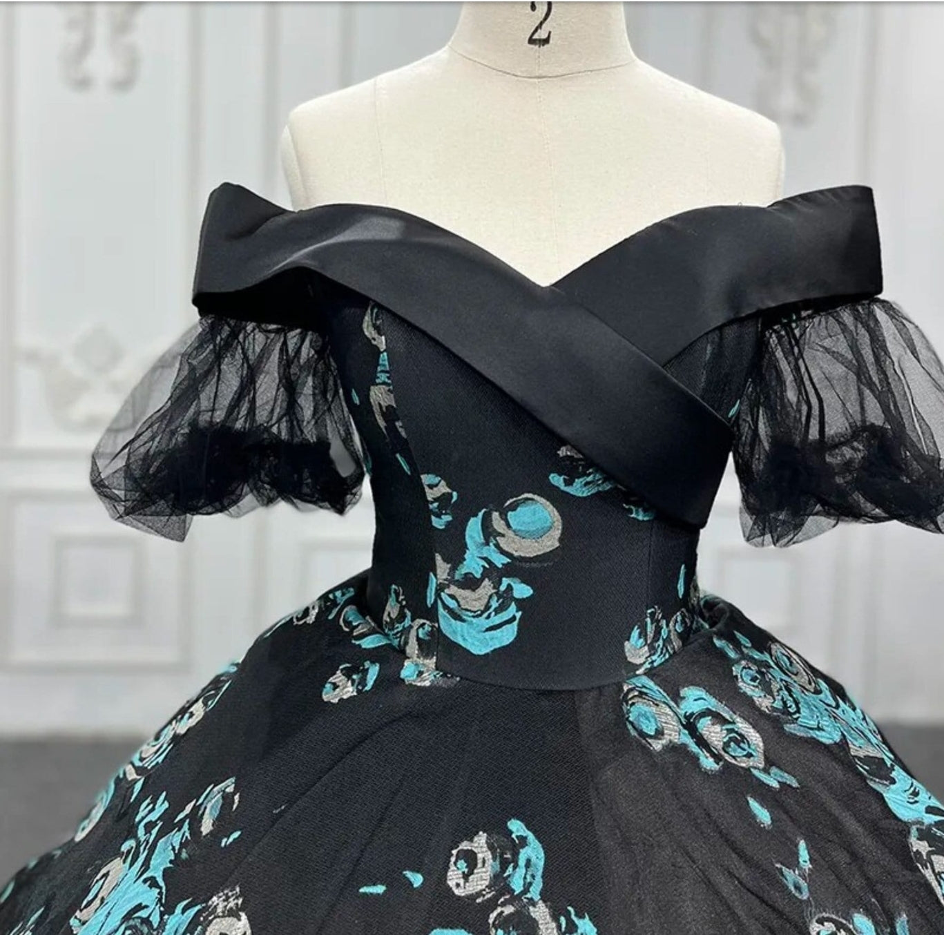 2023/2024 New Beautiful Black And Teal Blue Floral Sweetheart Off The Shoulder Short Sleeve Special Occasion Event Bat Mitzvah Ball Gown