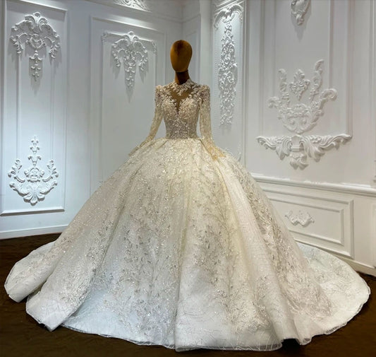 Modern Bridal Gowns: 2024 Exclusive Collection WenLeeBridal Modern Bridal Gowns: 2024 Exclusive Collection WenLeeBridal