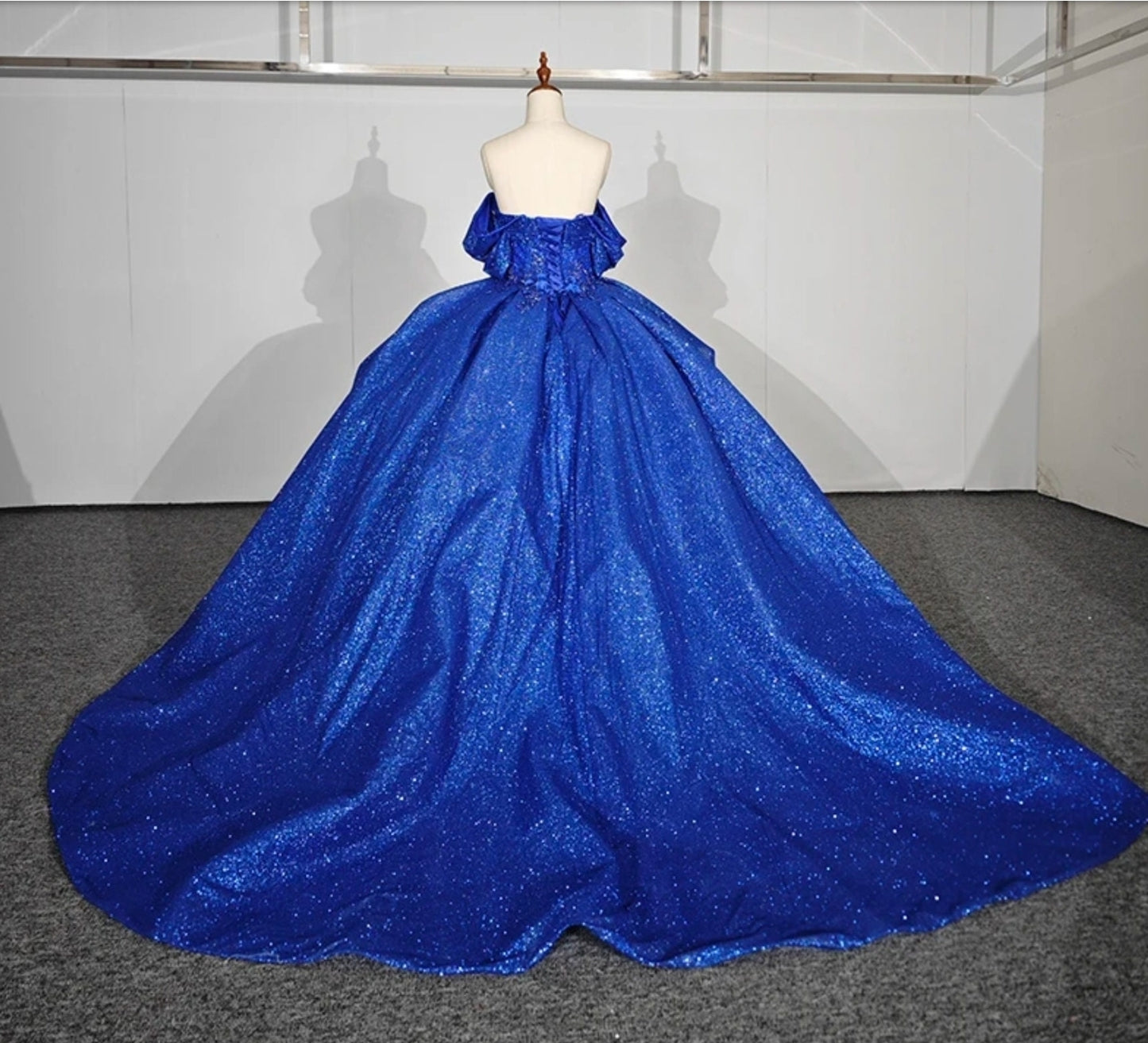 2024 Shimmering Royal Blue Off The Shoulder Sweetheart Beaded Sequin Appliqué & 3D Floral Rosettes Quinceañera, Special Occasion Gown