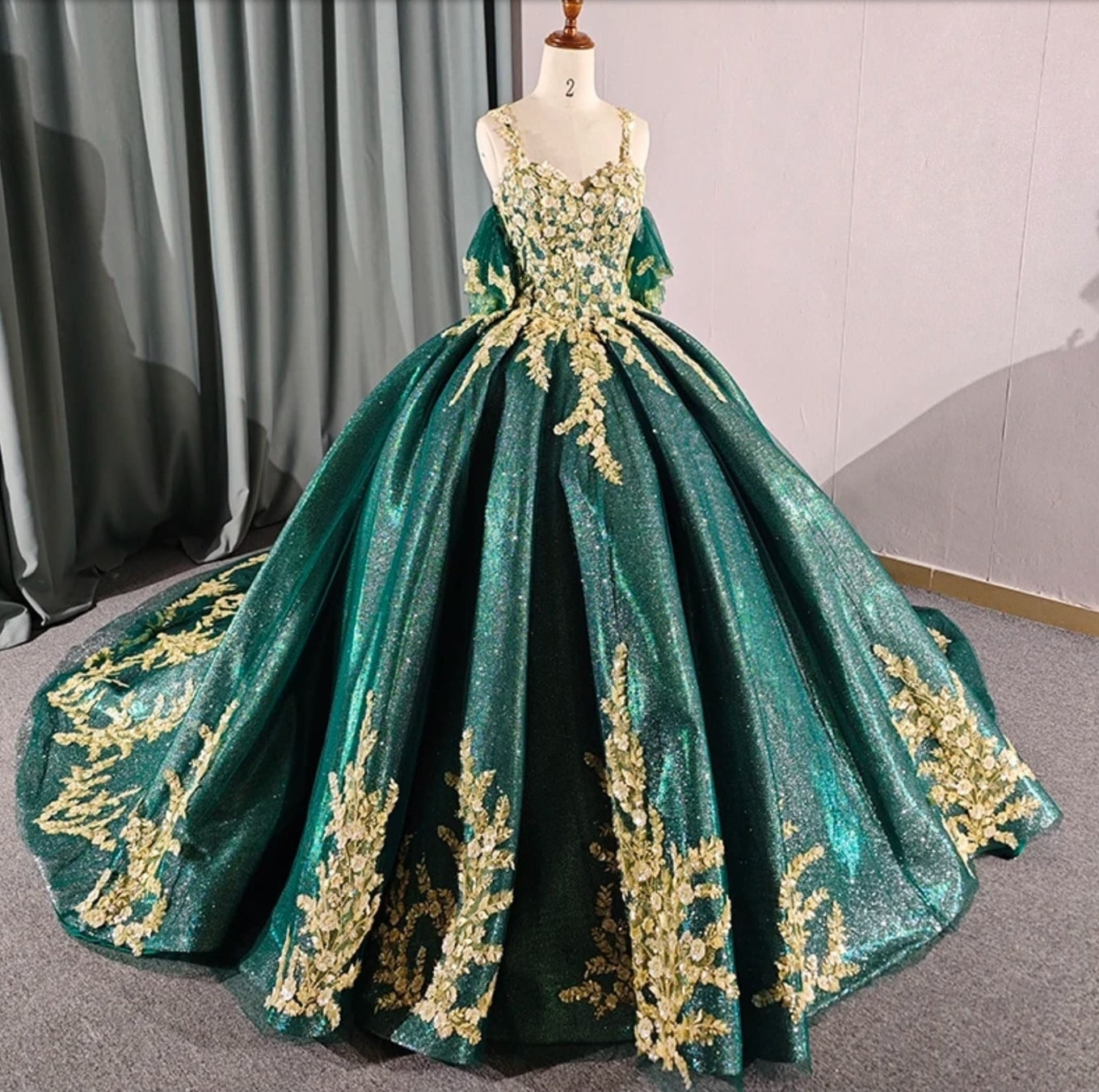 3D Floral Shimmering Gold & Emerald Green Spaghetti Strap Quinceañera Special Occasion Pageant Bat Mitzvah Princess Ball Gown