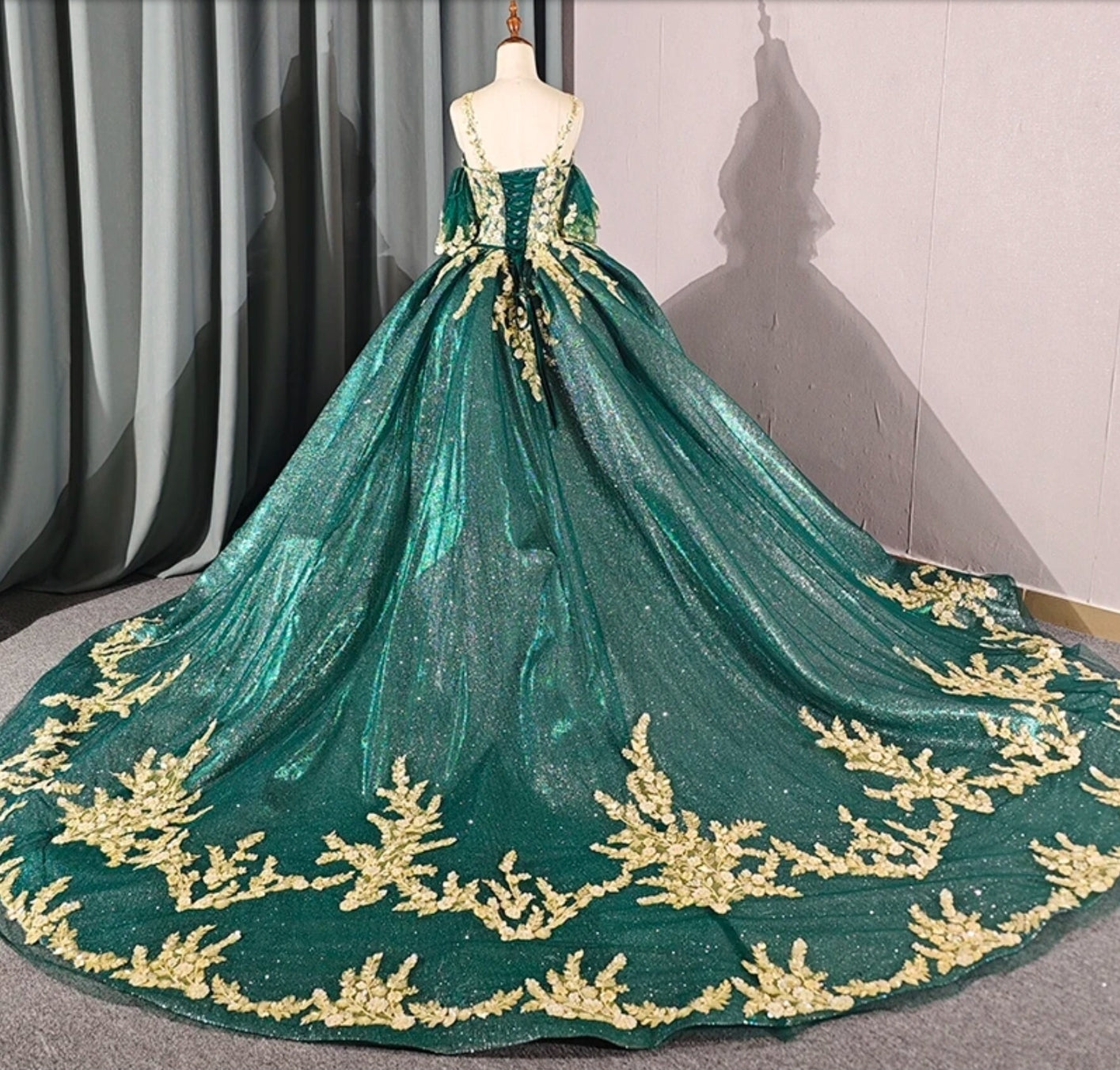 3D Floral Shimmering Gold & Emerald Green Spaghetti Strap Quinceañera Special Occasion Pageant Bat Mitzvah Princess Ball Gown