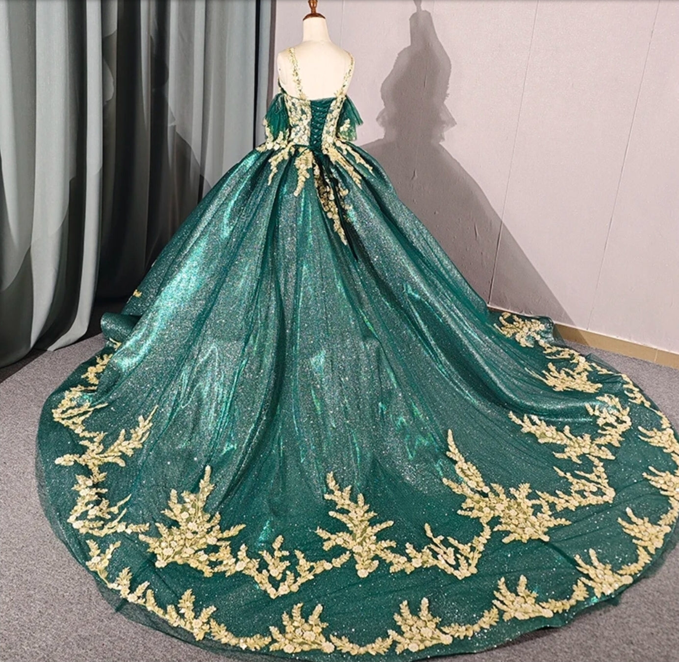 3D Floral Shimmering Gold & Emerald Green Spaghetti Strap Quinceañera Special Occasion Pageant Bat Mitzvah Princess Ball Gown