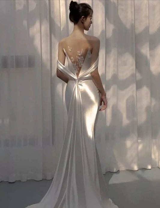 Appliqué Satin Backless V Illusion Trumpet Gown