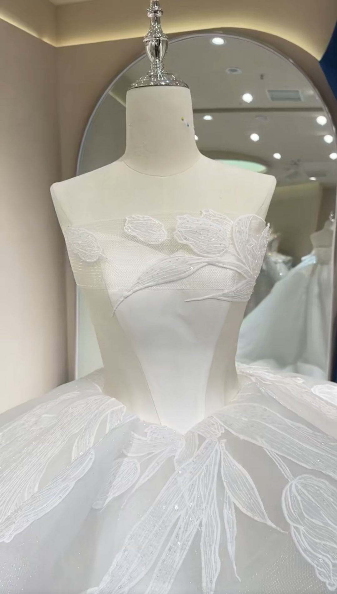 Strapless Sweetheart Bold And Beautiful Big Floral Lace Detailed Layered Sparkling Bridal & Ceremonial Ball Gown