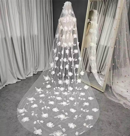 Beautiful Romantic 3D Floral One Tier Ivory 300 CM Veil