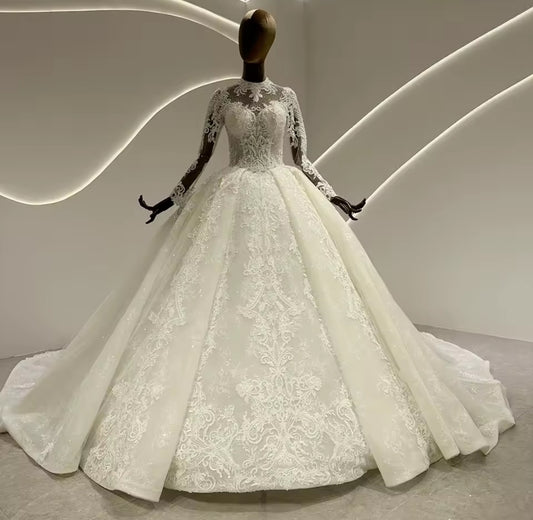 Lace Long Sleeve Sweetheart Neckline And Elegant Full Lace Zip Up Back Bridal Ball Gown With 100 CM Train