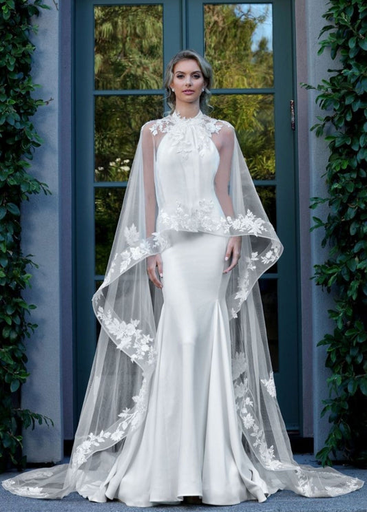 Tulle & Floral Lace Edge Pullover Bridal Shawl