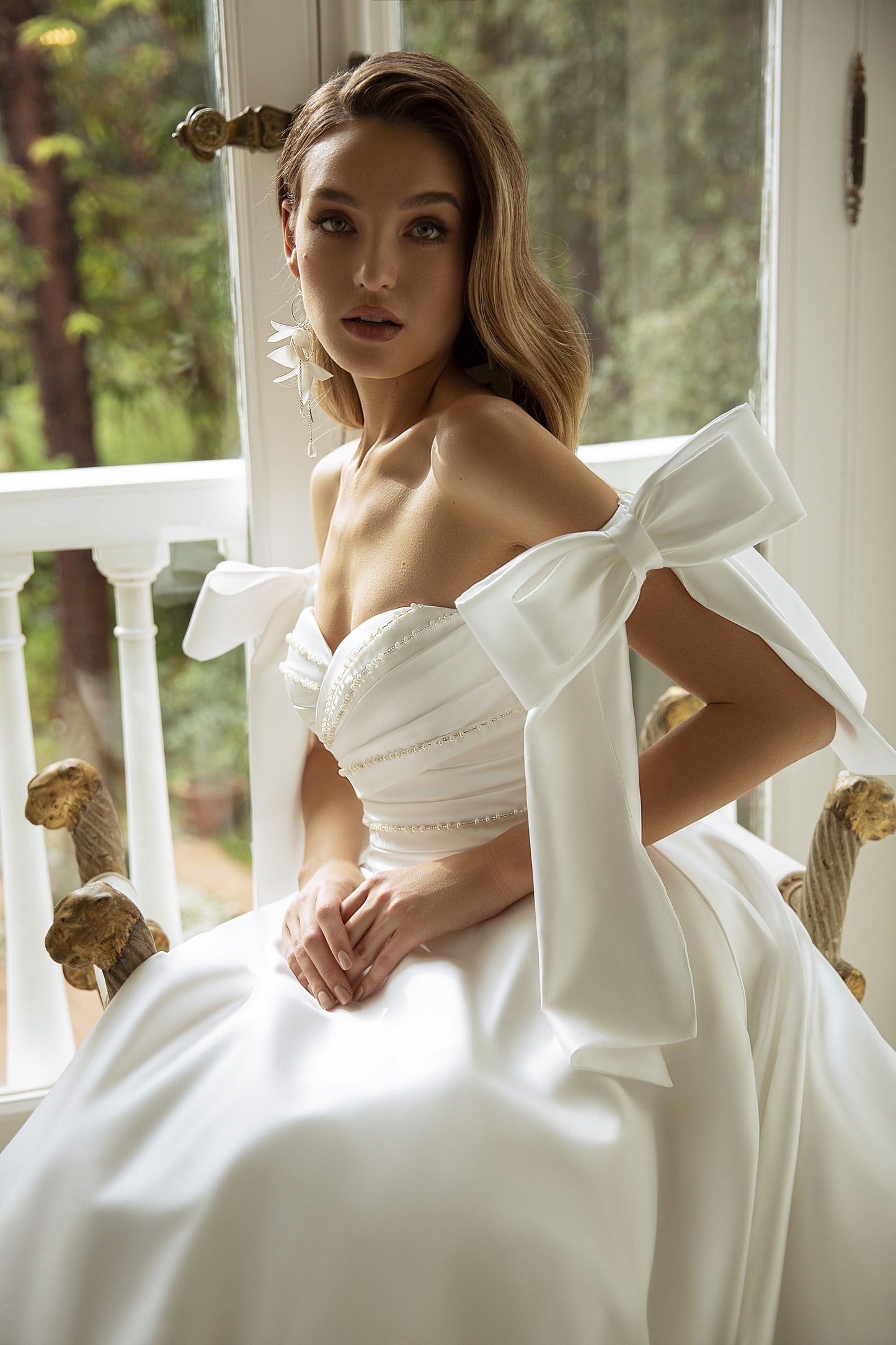 Sweet But Simple Pearl Beaded Trim Sweetheart Pleated Double Bow Knot Off The Shoulder Gown