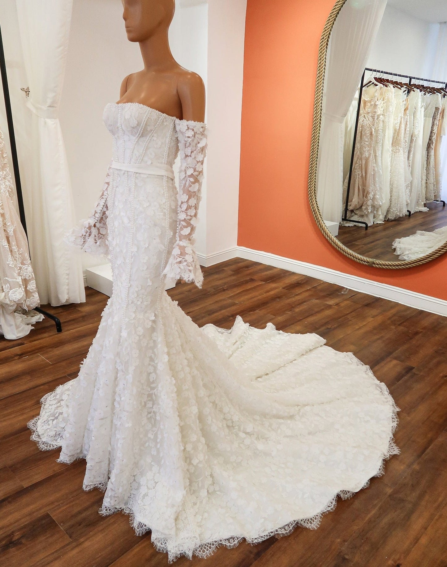 Sleeveless Flowers & Beaded Pearl Sweetheart Mermaid Dress With Matching Detached Sleeves