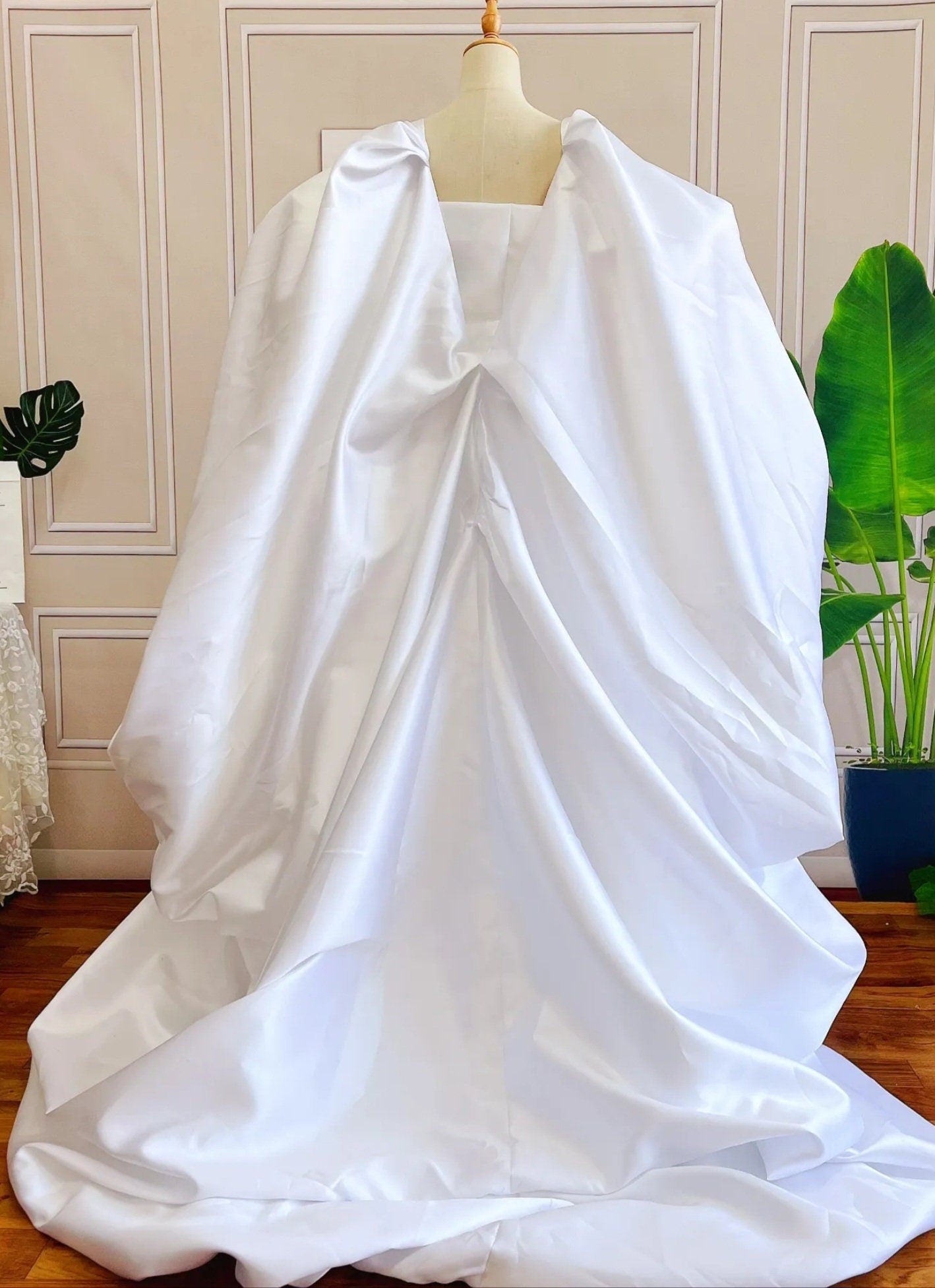 Oversized Puff Bridal Bolero Cape