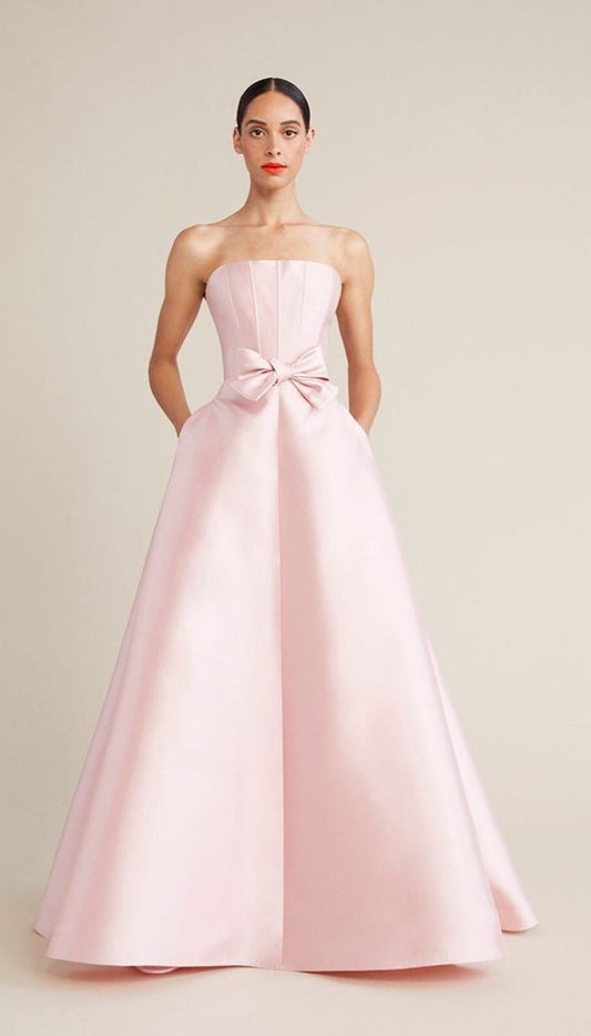 Simple But Stunning Strapless Gown With A Subtle Bow Knot Waist Detail