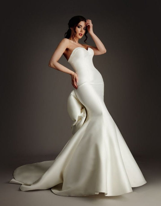 Crystal Beaded Sweetheart Trim Fit & Flare Pleated Fishtail Gown With Large Back Bow Knot Train Detail