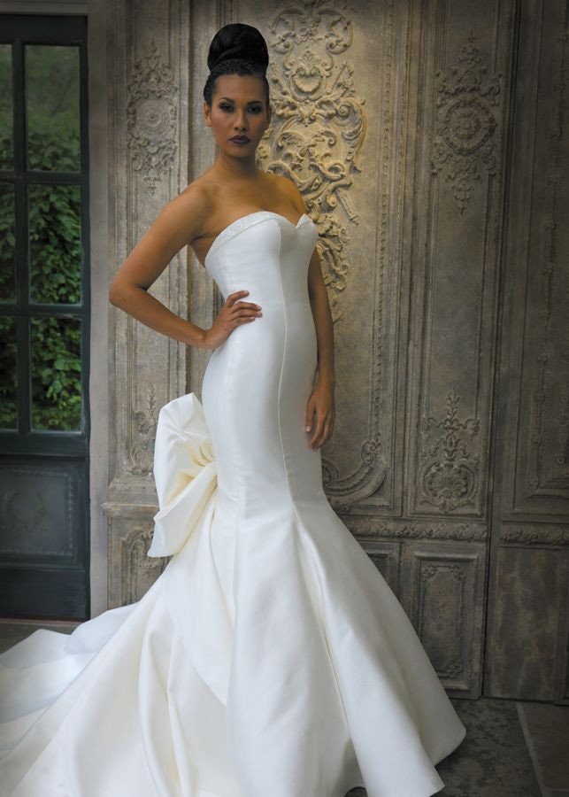 Crystal Beaded Sweetheart Trim Fit & Flare Pleated Fishtail Gown With Large Back Bow Knot Train Detail