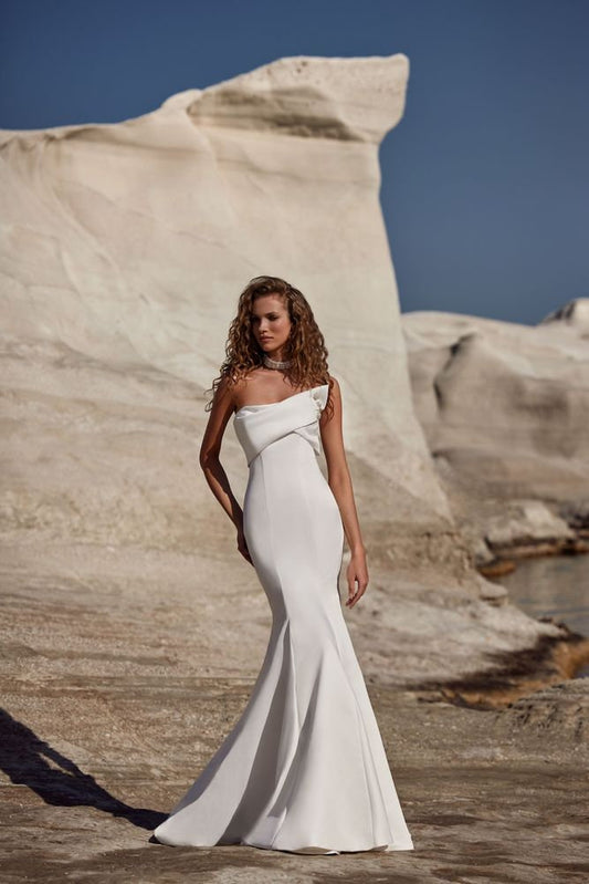 Strapless Cross Over Pearl Beaded Button Detail Minimalist Pleated Trumpet Gown With Matching Detached Sleeves