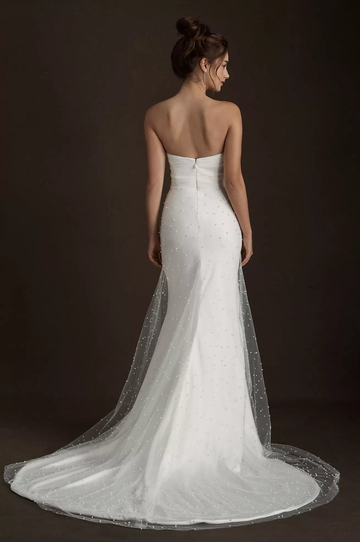 Strapless Elegant Twisted And Pleated Sweetheart Pearl Beaded Sheath Gown