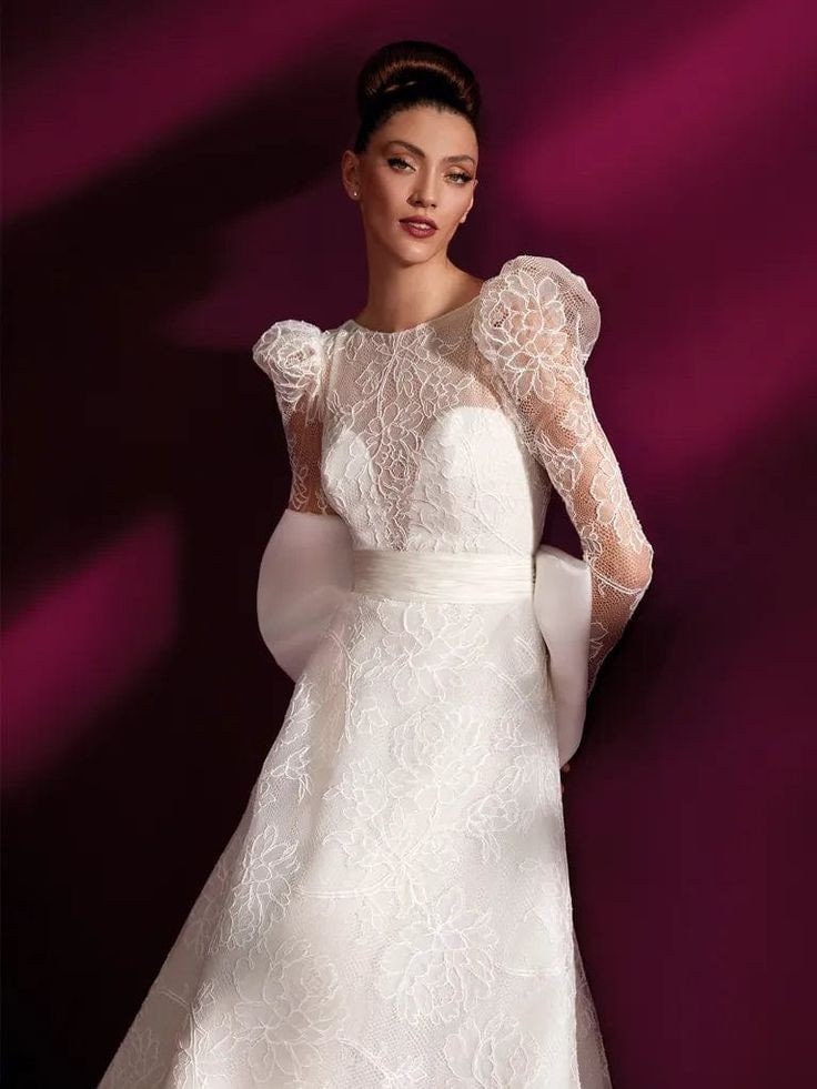 Classic Floral Lace Long Sleeve Sweetheart Illusion Modest Open Back A-Line Gown With Enlarged Bow Knot Train