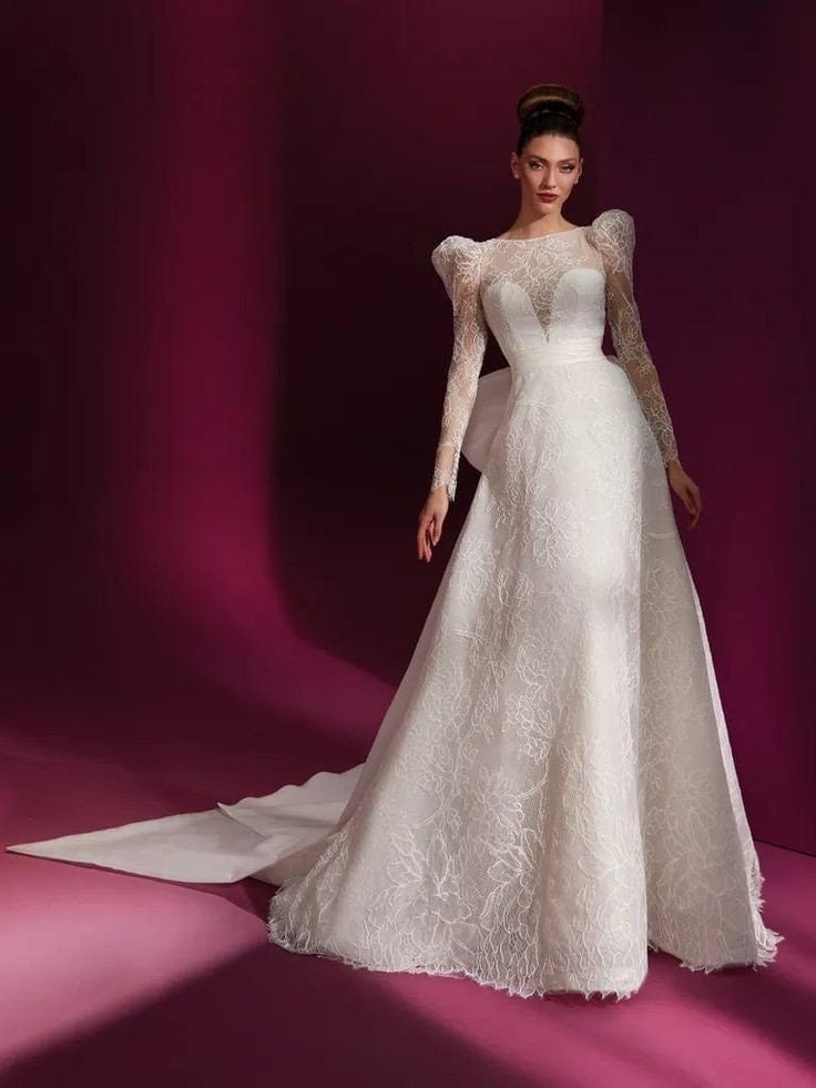 Classic Floral Lace Long Sleeve Sweetheart Illusion Modest Open Back A-Line Gown With Enlarged Bow Knot Train