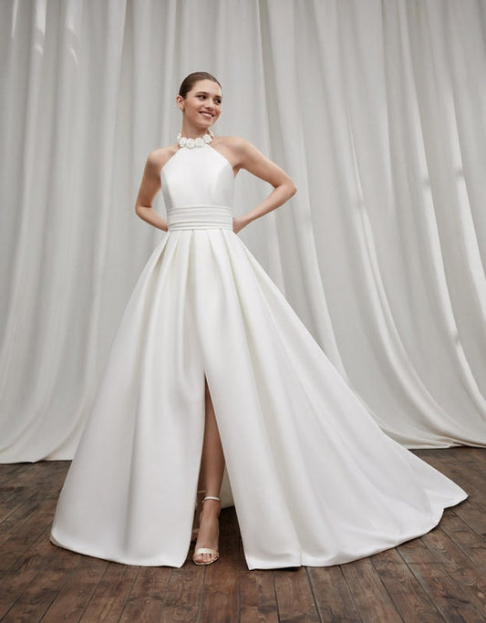 3D Floral Halter Neck Simply Minimalist Broad Pleated Natural Waistline Open Back Button Enclosure With Front Split Hem A-Line Gown