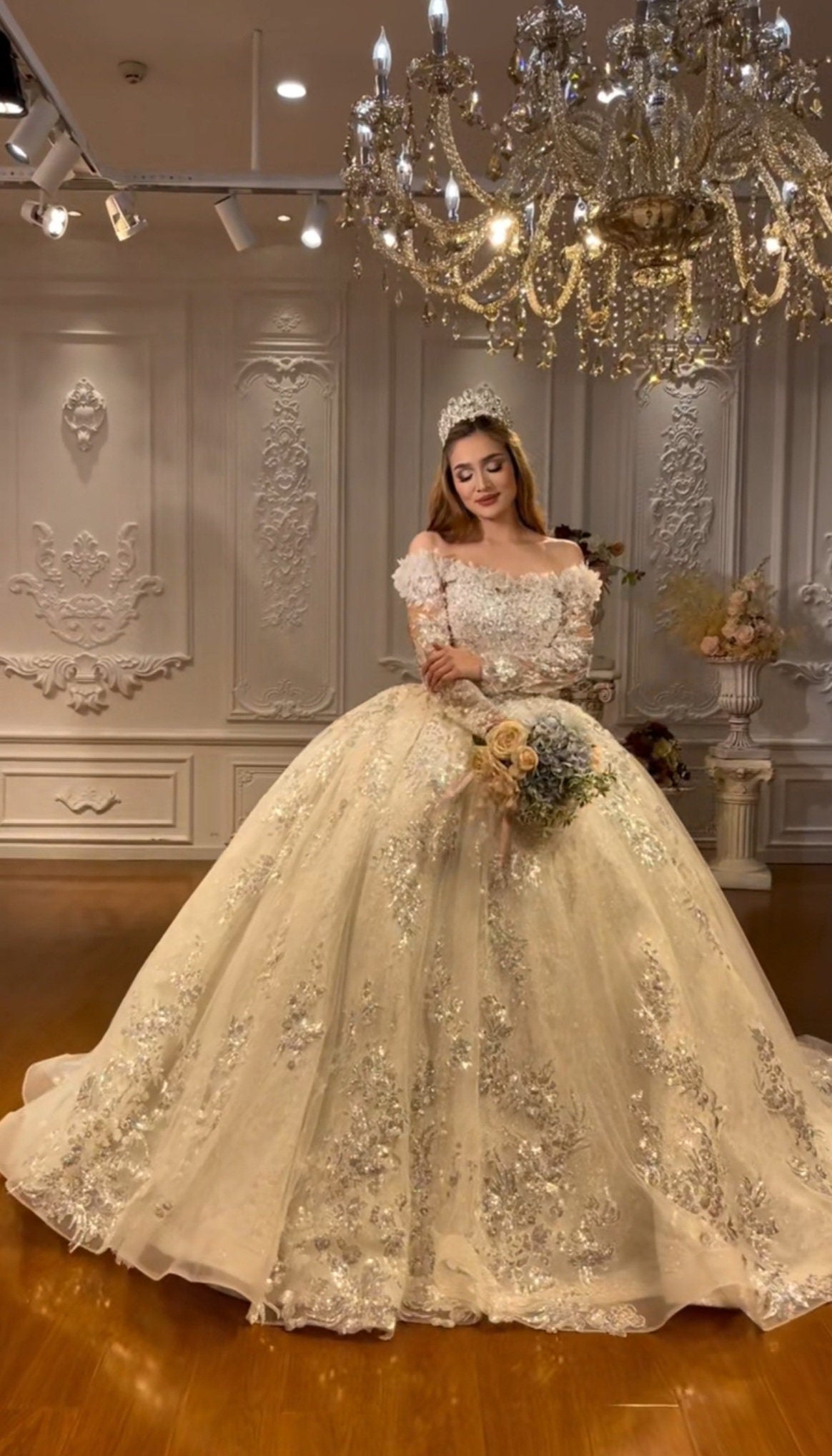 Off The Shoulder Beautiful Beaded Sweetheart Fairytale Princess Bridal Ball Gown