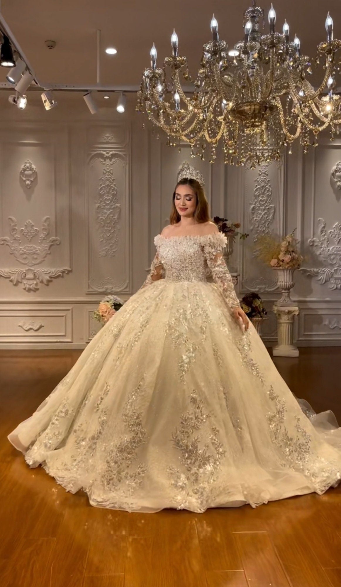 Off The Shoulder Beautiful Beaded Sweetheart Fairytale Princess Bridal Ball Gown