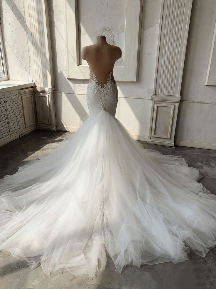 Hand Beaded Sleeveless Sweetheart Illusion Lace Mermaid Gown With Detachable Train