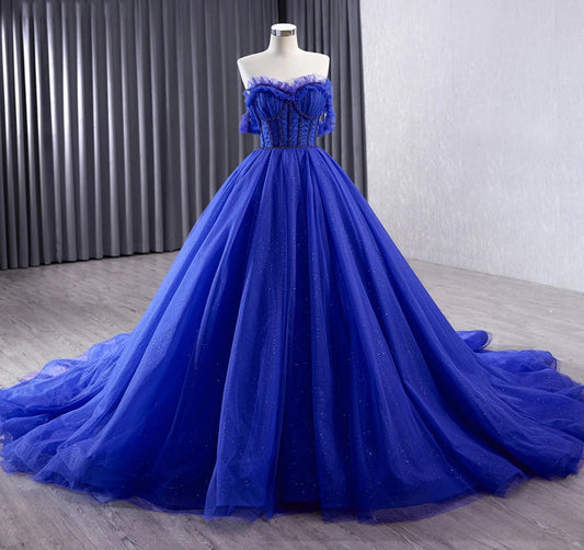 Beautiful Blue Beaded Trim Sweetheart Corset Style A-Line Quinceañera, Special Occasion, Sweet 16, Pageant, Event Gala Gown