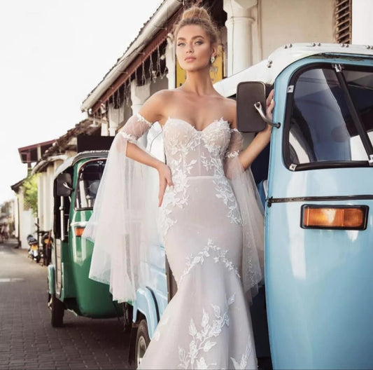 Detached Sparkle Tulle Split Flare Sleeves With Appliqué Trim
