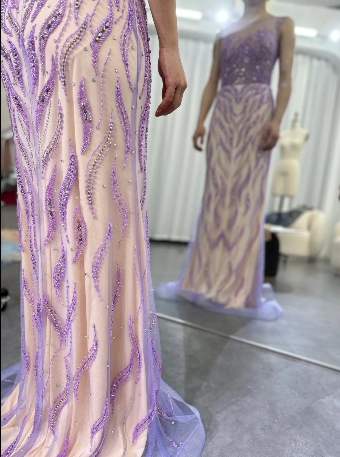 Purple Sleeveless Wavy Sequin Beaded Appliqués Mother Of The Bride Special Occasion Evening Gown