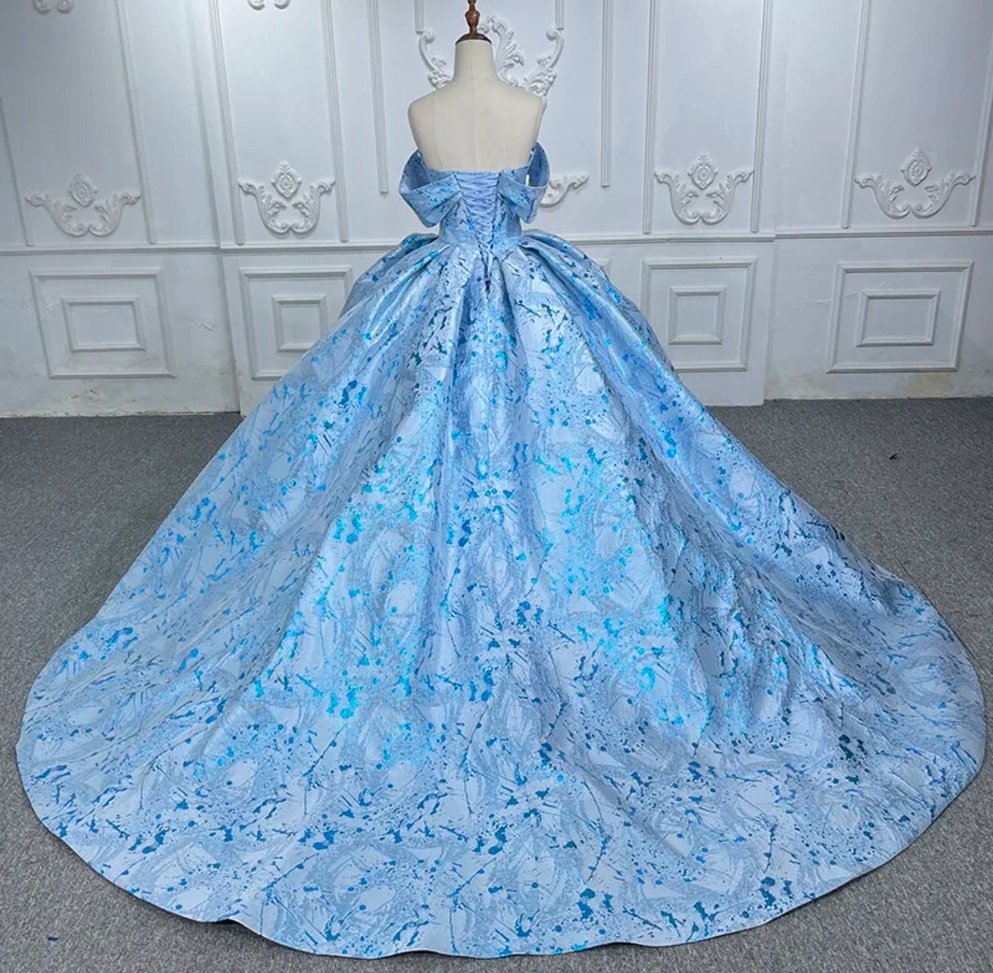 Beautiful Blue Scattered Splashes Sequinned Sweetheart Off The Shoulder Quinceañera Special Occasion Pageant Gown