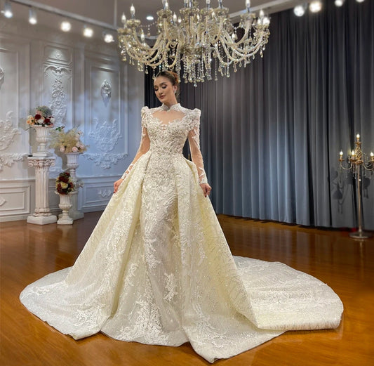 Stunning 2024 Sparkling Lace 2 In 1 Sheath Bridal Gown With Detachable Train