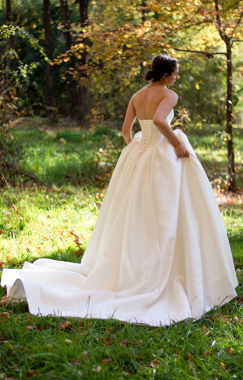 Corset Strapless Pleated Scoop Neck Bridal A- Line Ball Gown