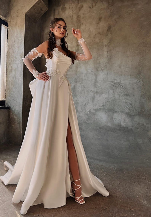 Irregular Strapless Floral Detail & Pearl Beaded Scoop Neck Corset A-line Bridal Gown With Detached Sleeves