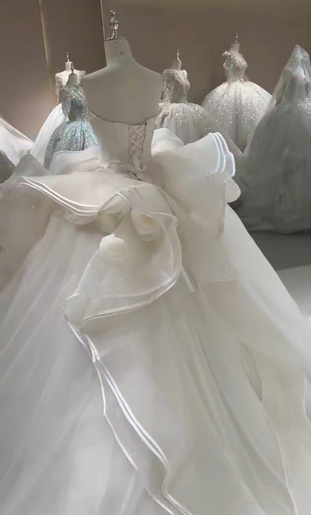 Beautifully Sculpted Elegant 3D Floral Ivory Strapless Plunging Neckline Satin Trim Wedding Bridal Gown