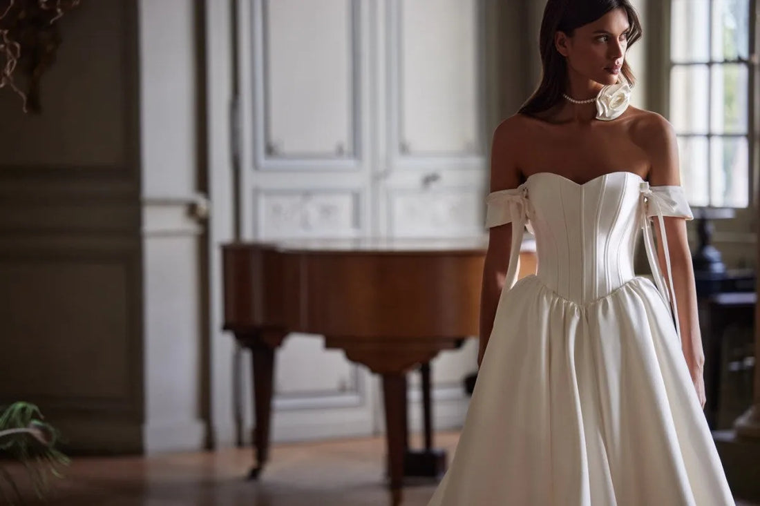 Sweet Flowing Off The Shoulder Bow Detail Pleated Corset Sweetheart Bridal Gown