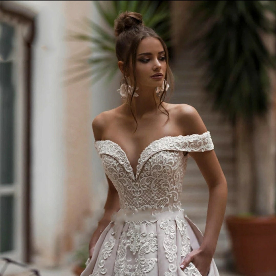 Sweetheart Off The Shoulder Embroidered Scroll Fleur De Lis Lace Wedding Gown