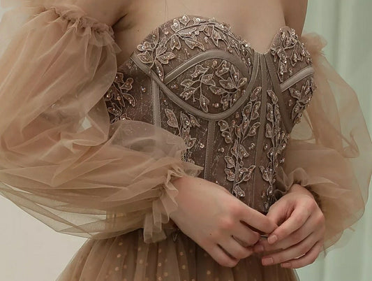 Strapless Dotted Tulle Appliqués & Beading Sweetheart Dress